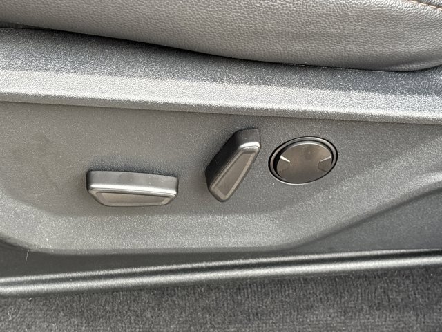 Used 2026 Ford F250 Lariat w/ FX4 Off-Road Package image 22