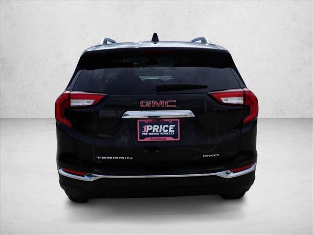 Used 2024 GMC Terrain SLT AWD/4WD image 3