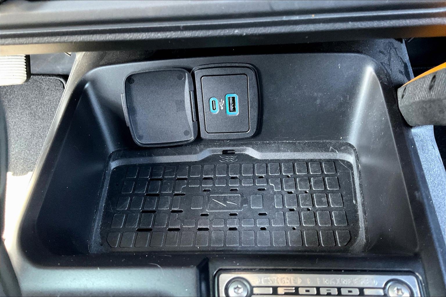 Used 2024 Ford Bronco Badlands image 17