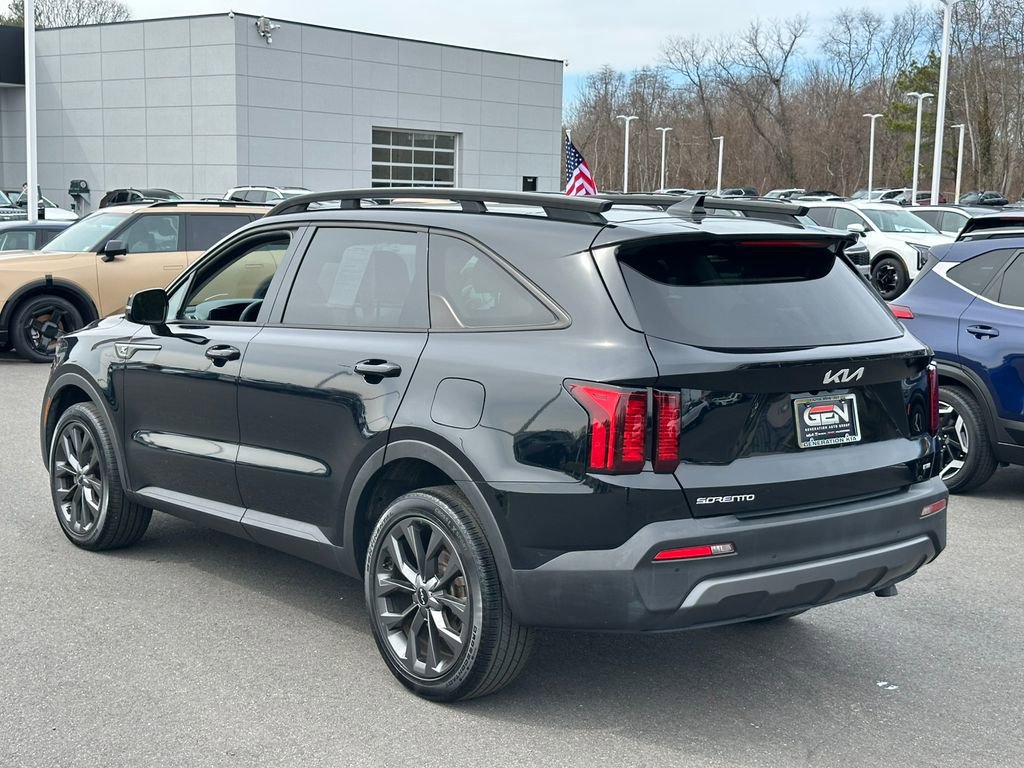 Used 2023 Kia Sorento X-Line EX image 6