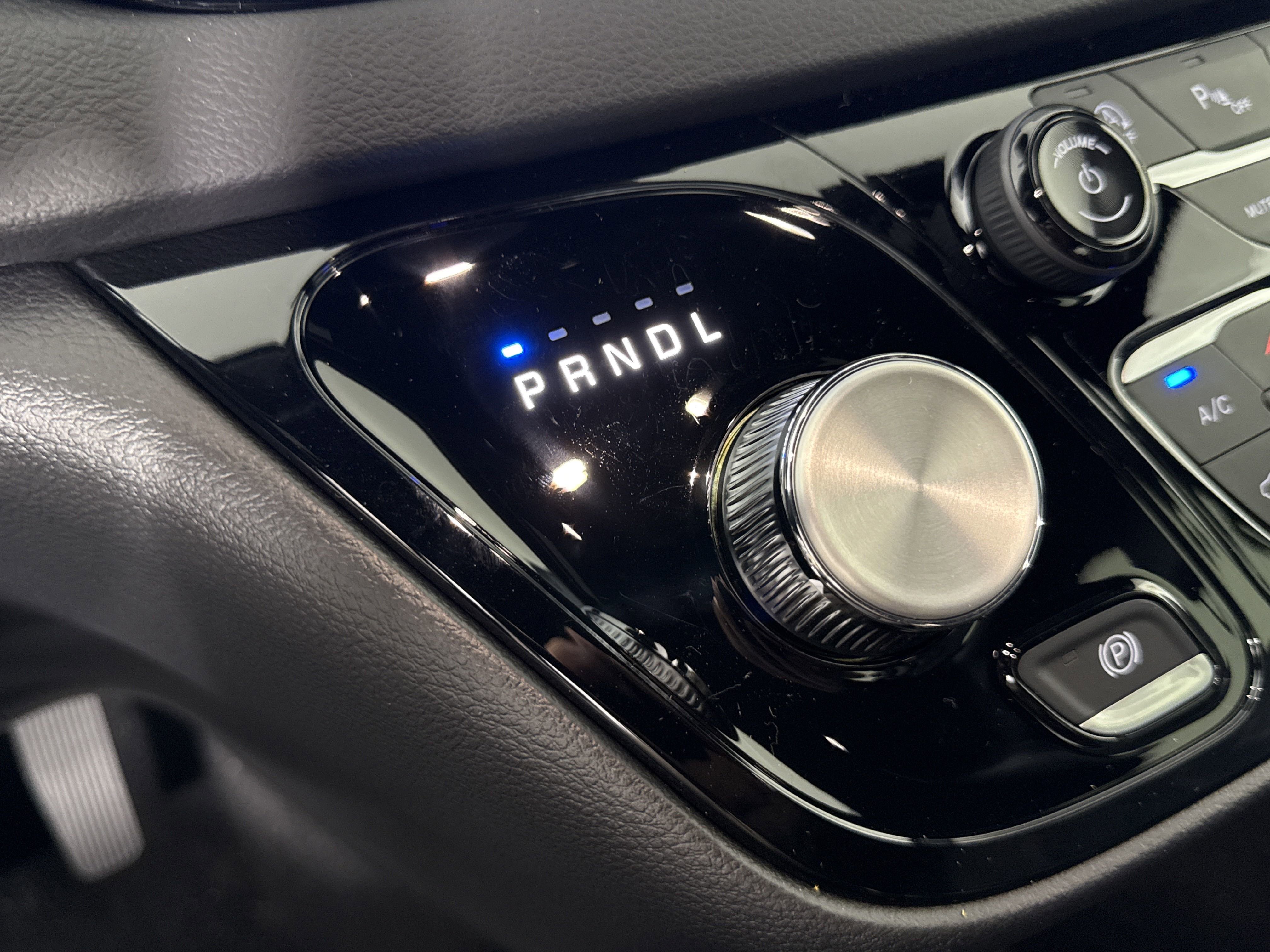 New 2026 Chrysler Voyager LX image 26