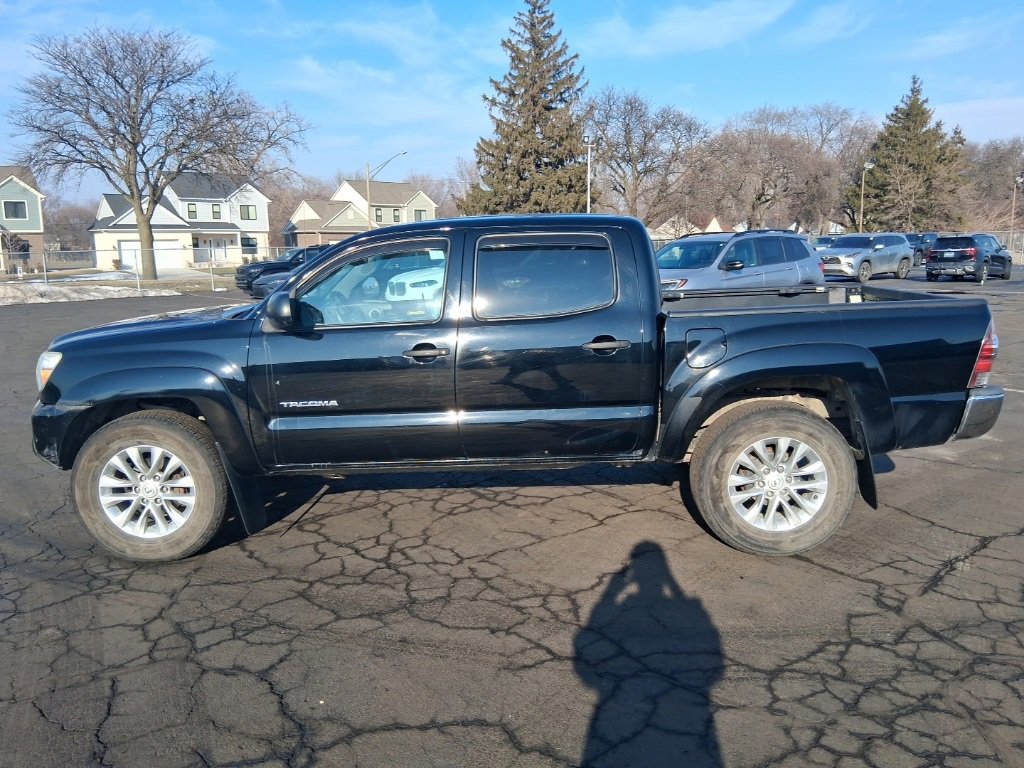 Used 2013 Toyota Tacoma 4x4 Double Cab w/ SR5 Pkg image 8