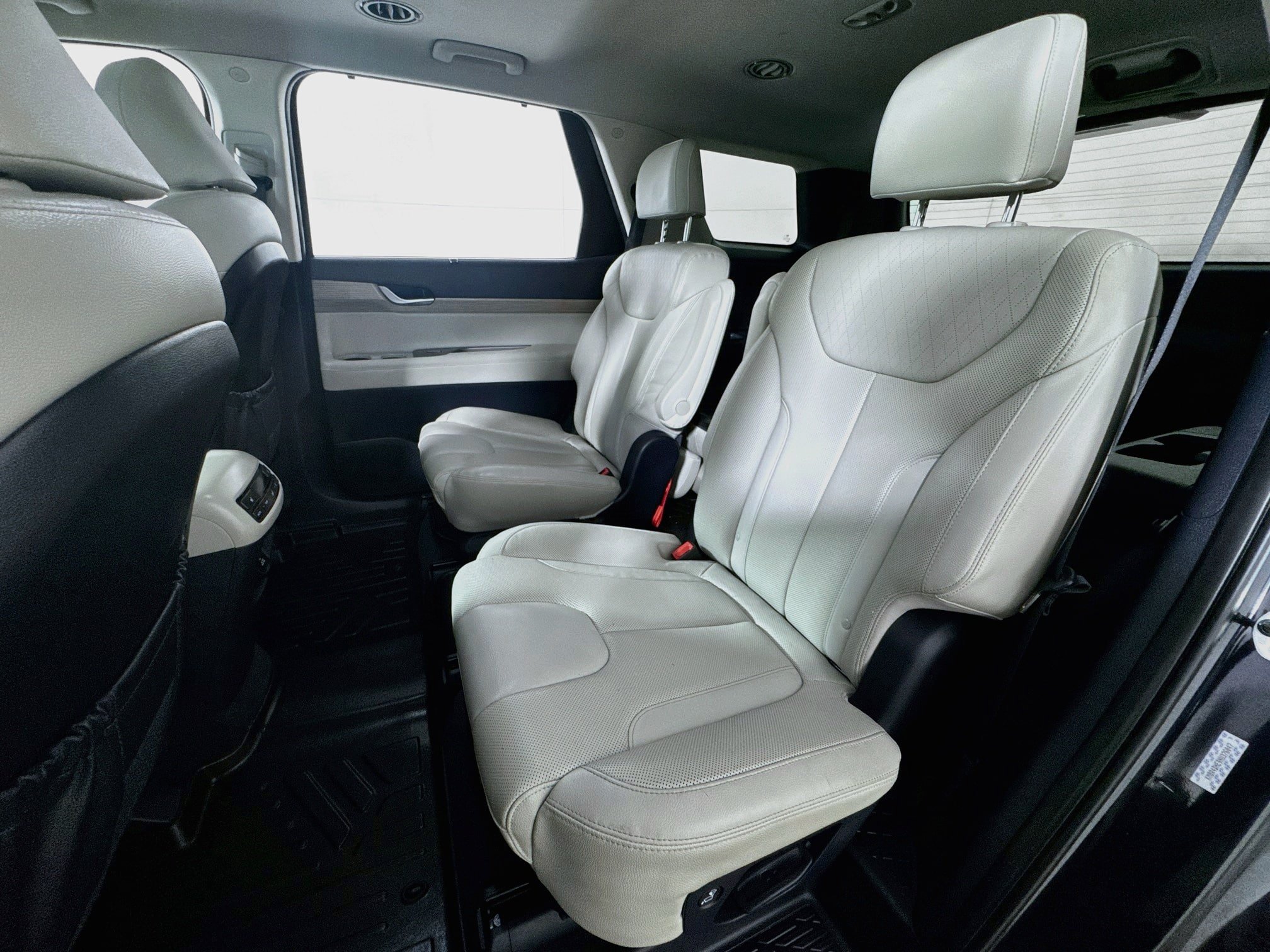 Used 2022 Hyundai Palisade SEL w/ Premium Package AWD/4WD image 23