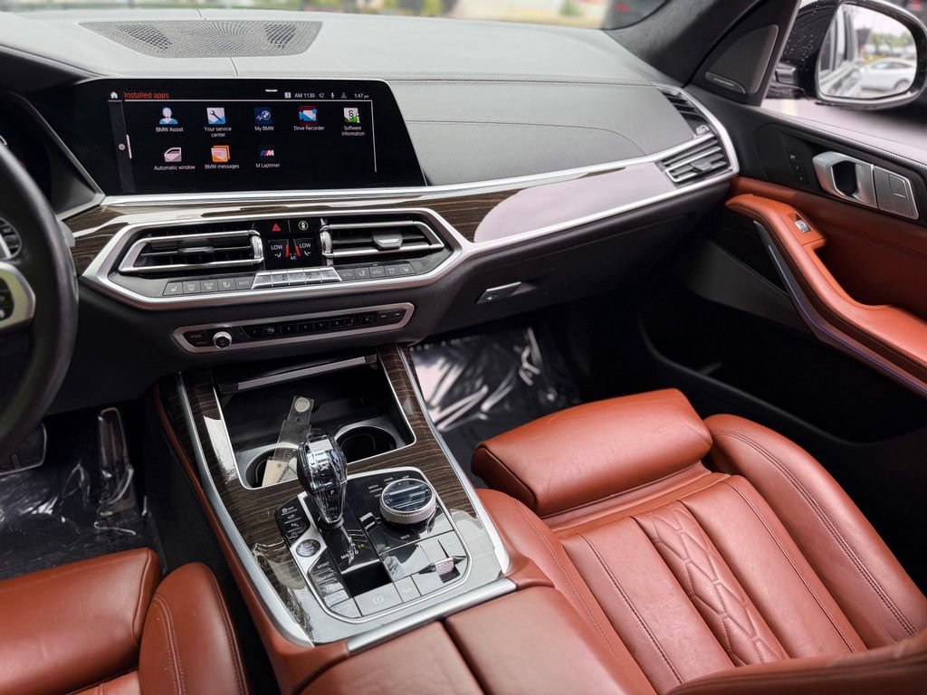 Used 2021 BMW X7 xDrive40i w/ M Sport Package AWD/4WD image 47