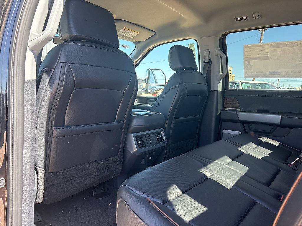 New 2026 Ford F250 Lariat w/ Chrome Package AWD/4WD image 16