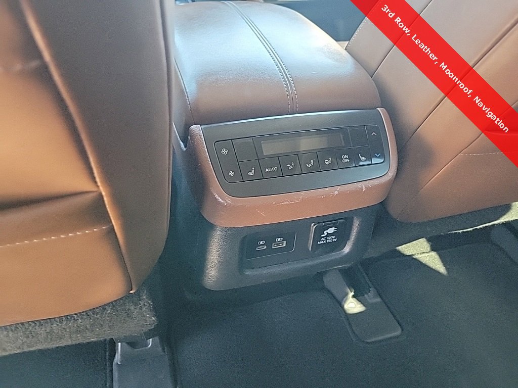 Used 2022 Nissan Pathfinder Platinum w/ Cargo Package image 36