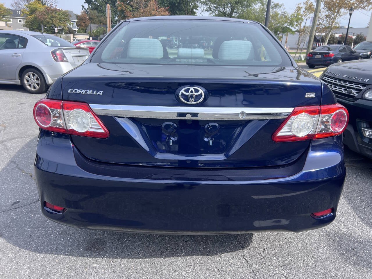 Used 2013 Toyota Corolla LE FWD image 5