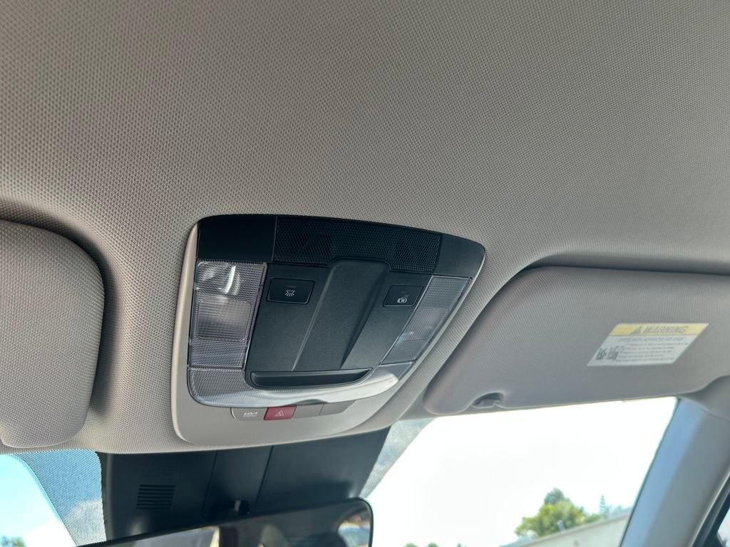 New 2026 Kia Sorento LX FWD image 18
