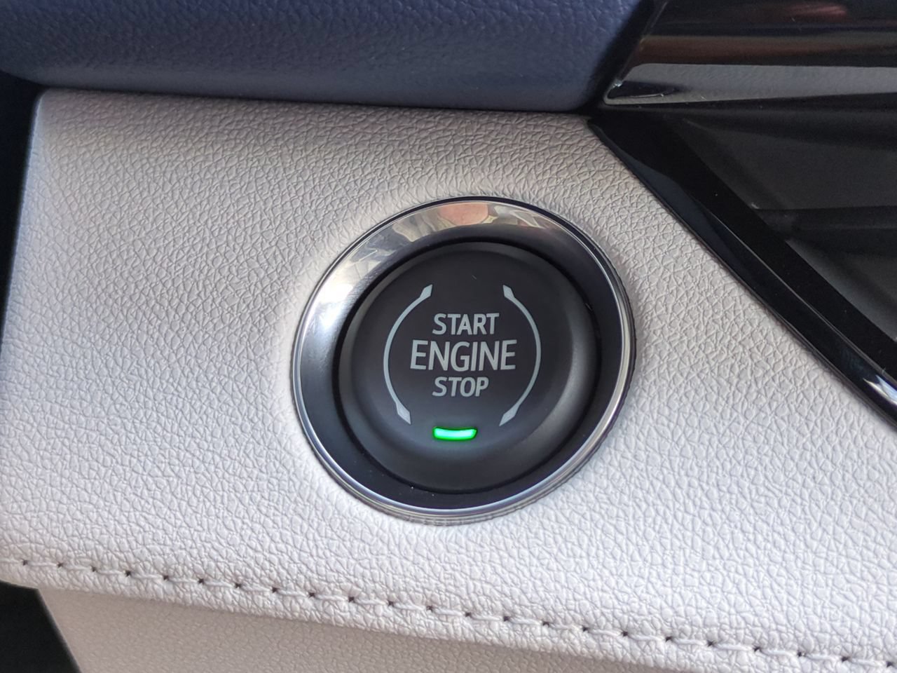 New 2026 Buick Enclave Avenir w/ Super Cruise Package FWD image 28