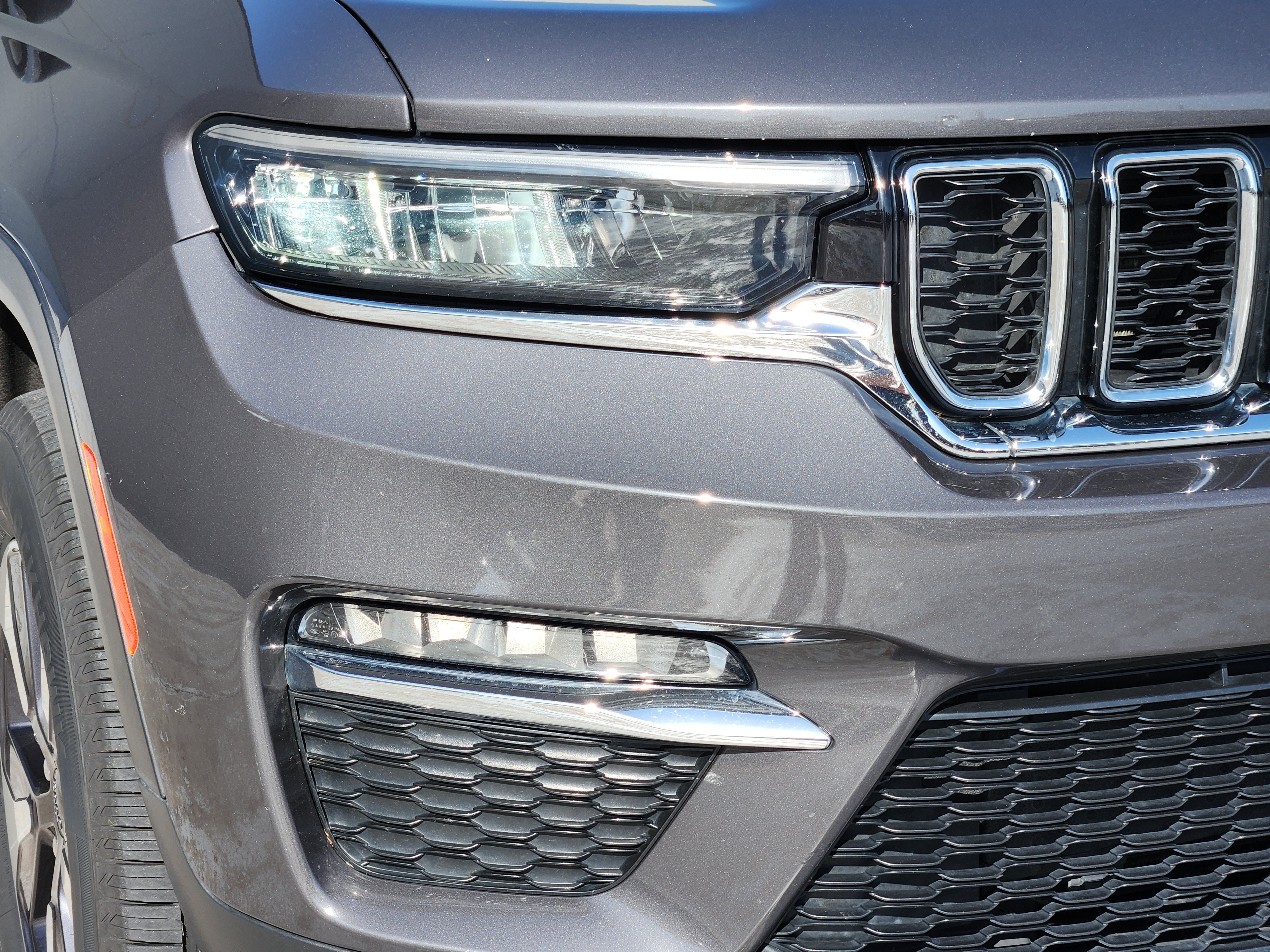 Used 2023 Jeep Grand Cherokee 4WD 4xe image 10