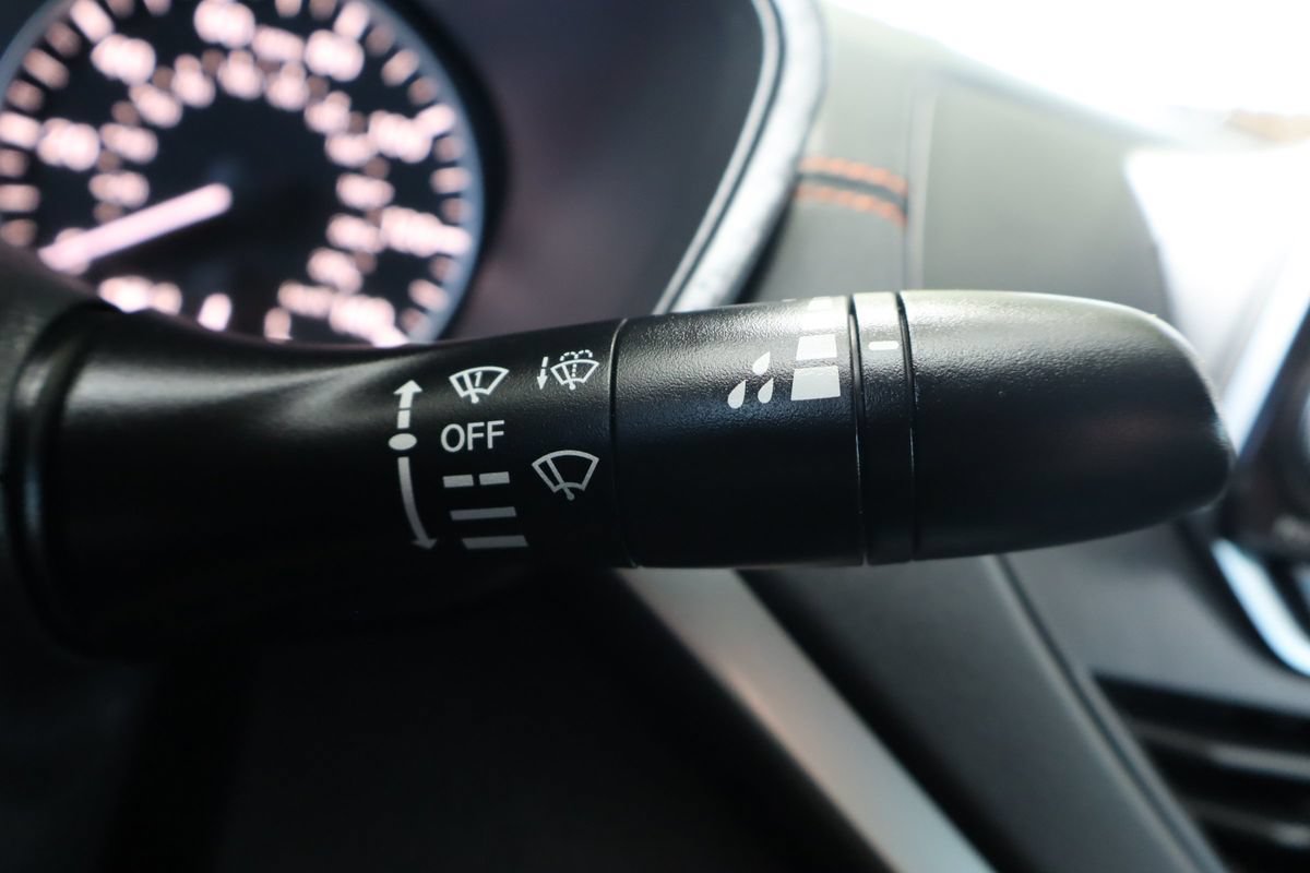 Used 2020 Nissan Altima 2.5 SR w/ Premium Package FWD image 33
