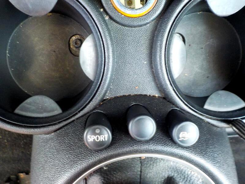 Used 2011 MINI Cooper Clubman w/ Premium Pkg image 15