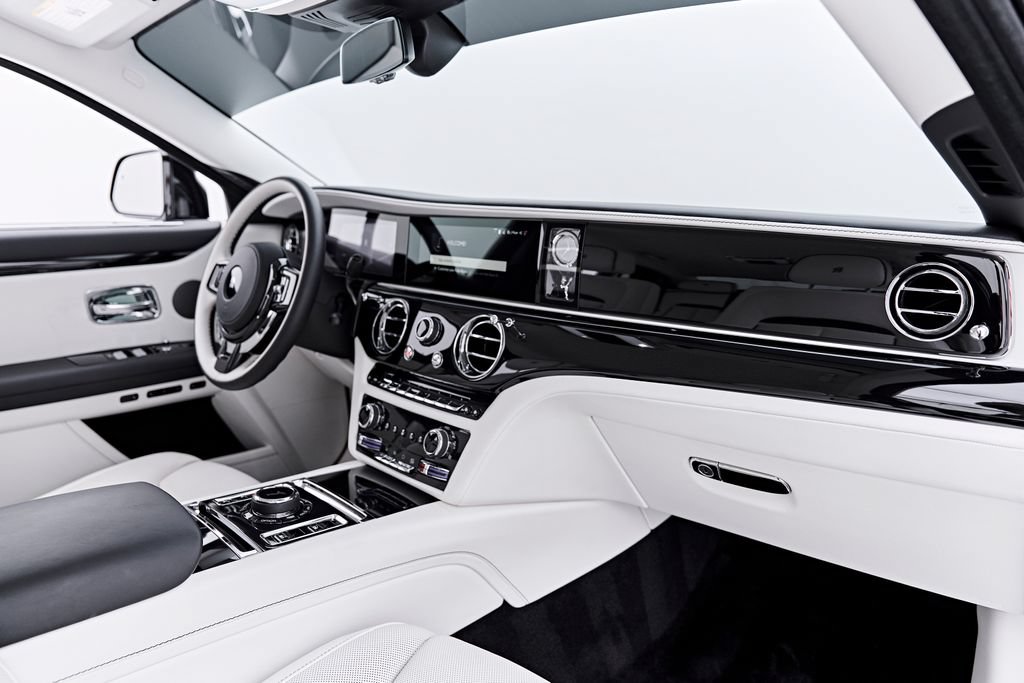 Used 2026 Rolls-Royce Ghost AWD/4WD image 70