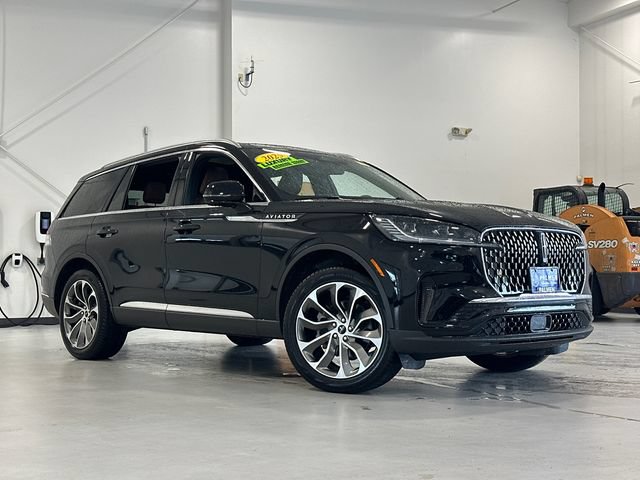 Used 2025 Lincoln Aviator Reserve w/ Illumination Package