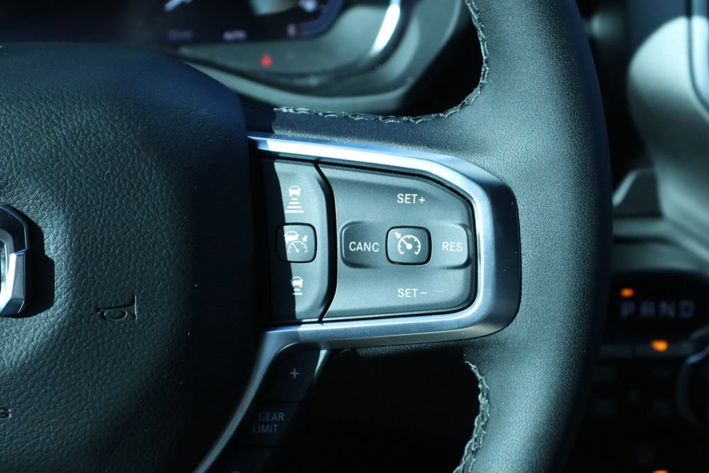 New 2026 RAM 1500 Big Horn AWD/4WD image 34