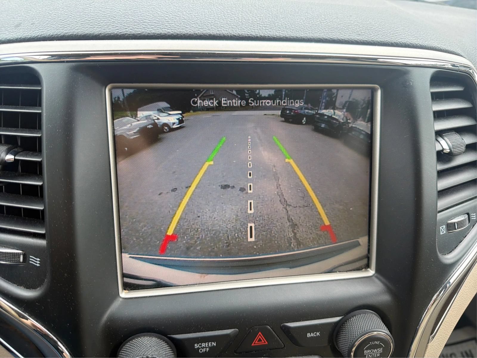 Used 2016 Jeep Grand Cherokee Limited AWD/4WD image 29