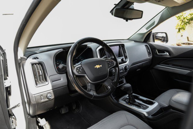 Used 2020 Chevrolet Colorado LT w/ Safety Package RWD image 2