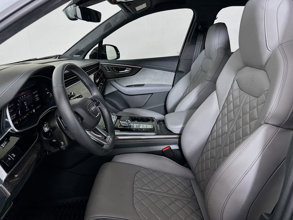 Used 2023 Audi SQ7 Prestige w/ Sport Package AWD/4WD image 8