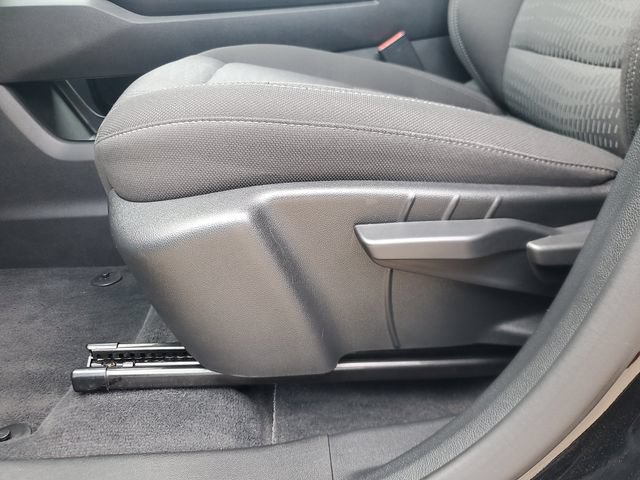 Used 2026 Chevrolet Equinox LT FWD image 14