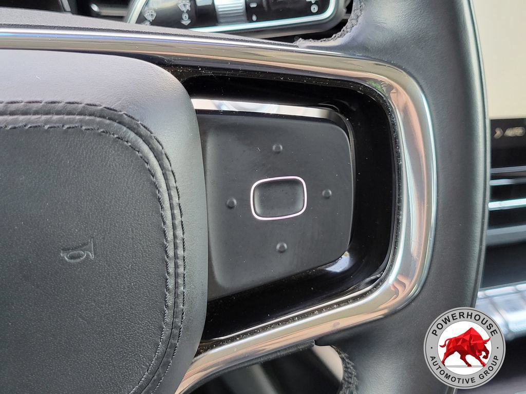 Used 2024 Lincoln Nautilus Reserve AWD/4WD image 32
