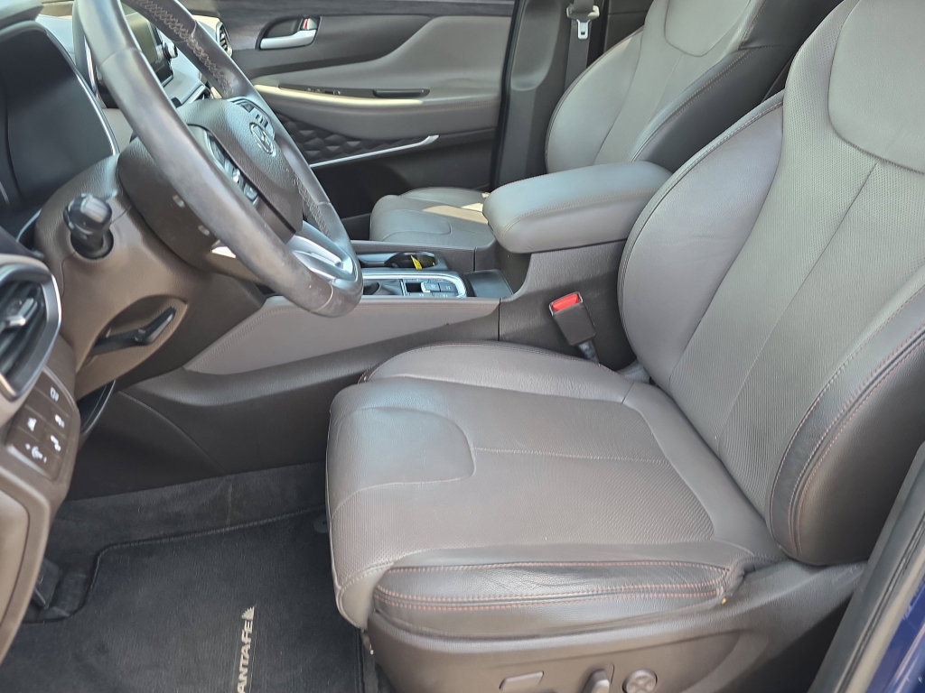 Used 2020 Hyundai Santa Fe Limited w/ Cargo Package FWD image 11