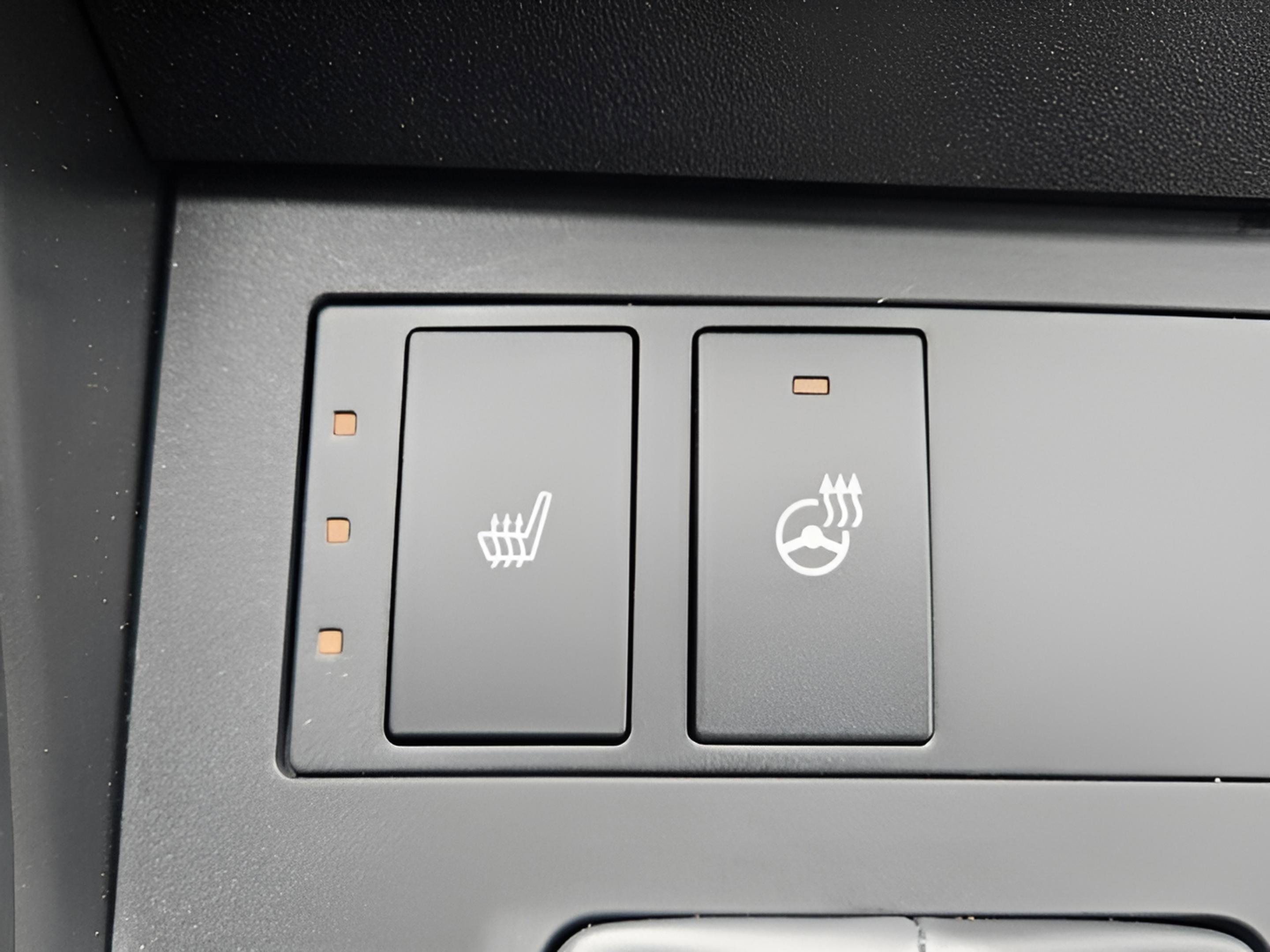 Used 2025 Lexus IS 350 F Sport w/ Accessory Package image 18