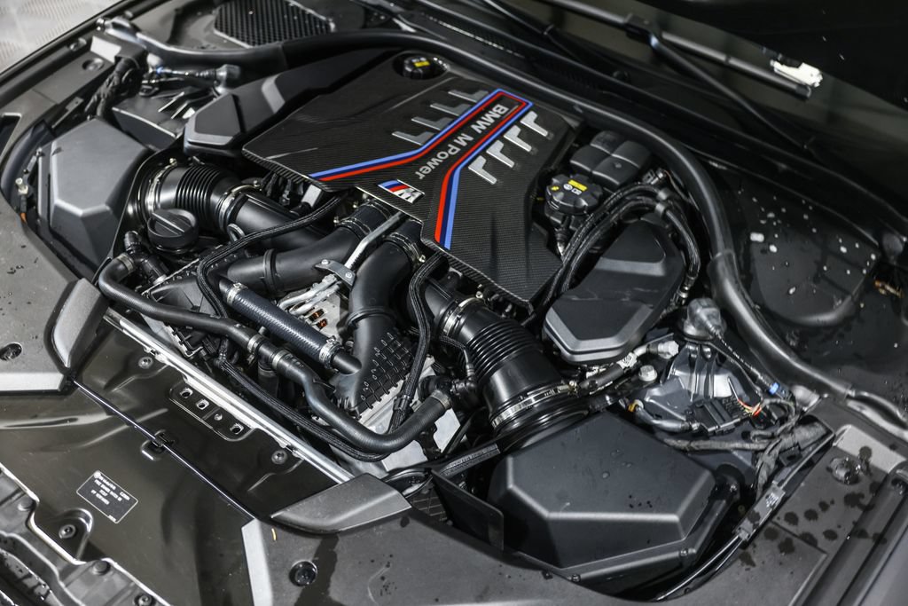 Used 2022 BMW M5 CS AWD/4WD image 14