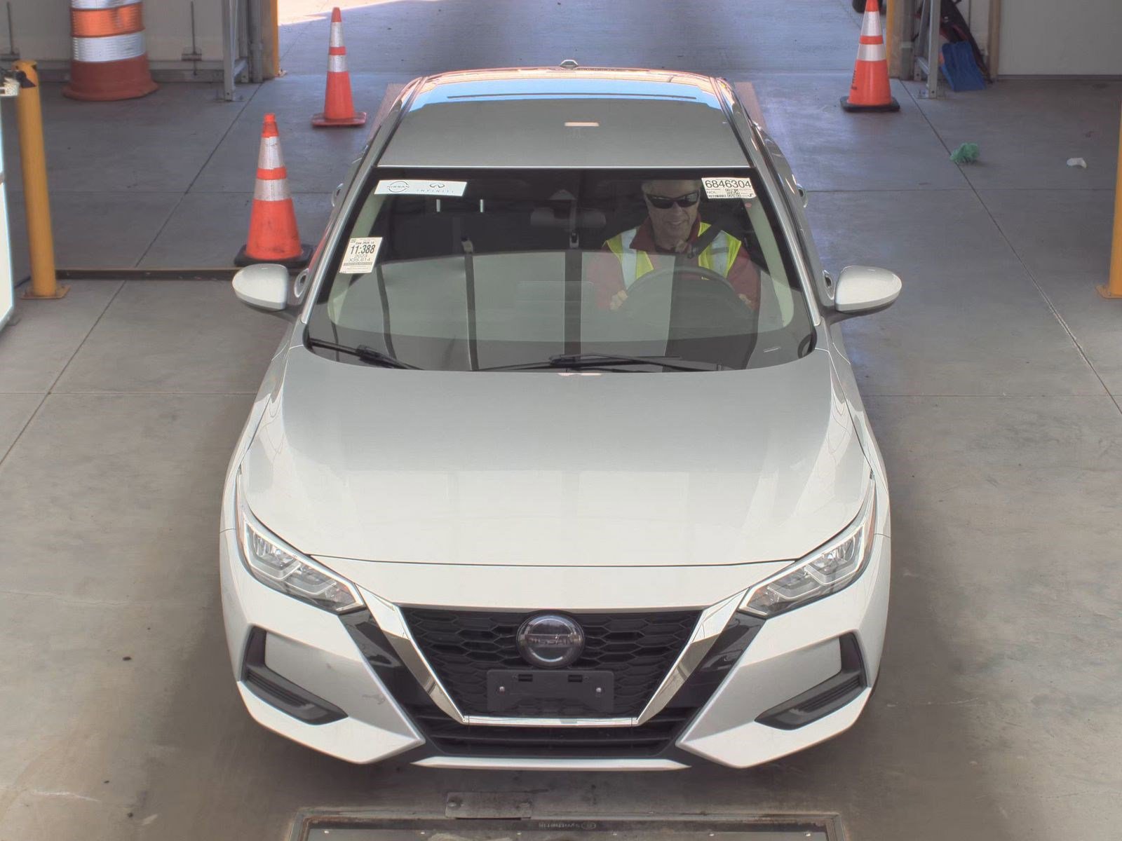 Used 2023 Nissan Sentra SV w/ All-Weather Package image 2