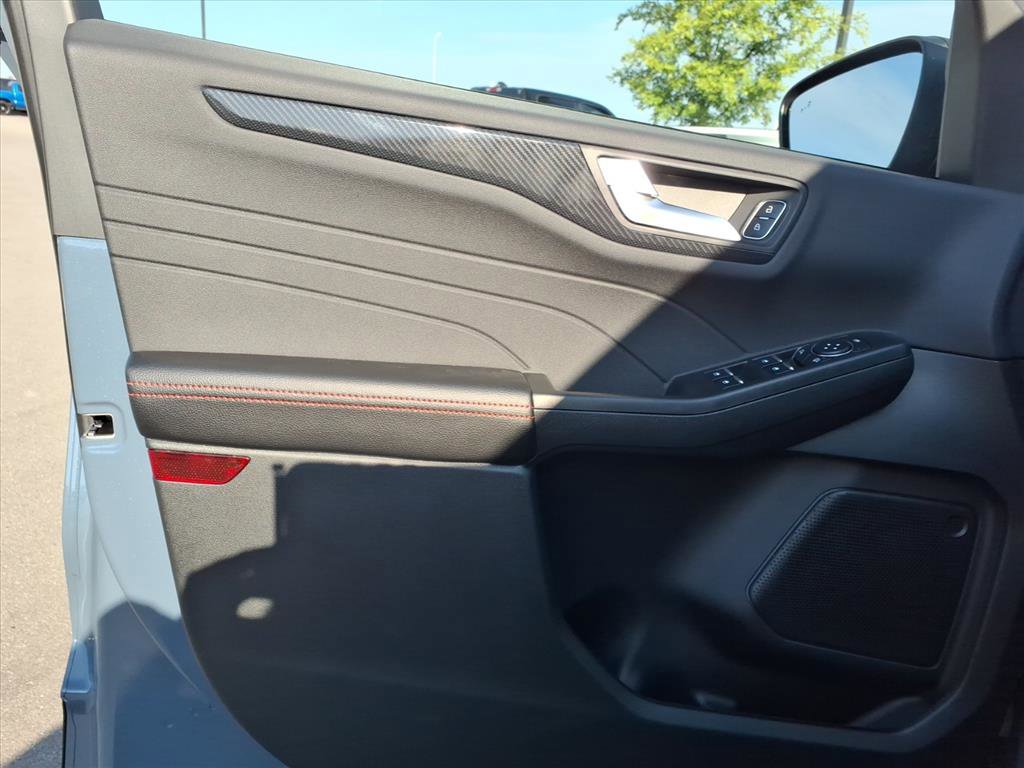New 2026 Ford Escape ST-Line image 12