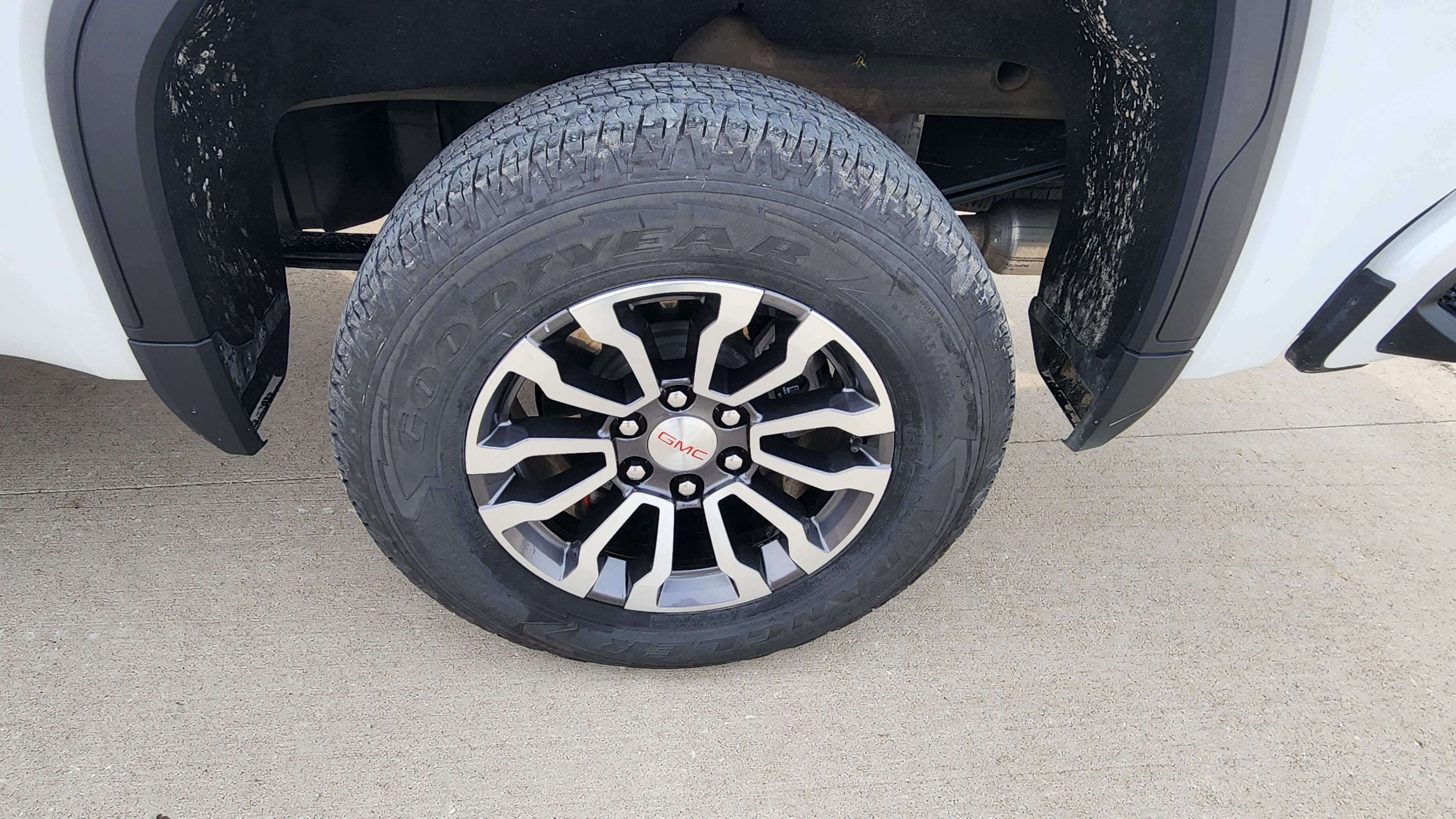 Used 2021 GMC Sierra 1500 AT4 AWD/4WD image 10