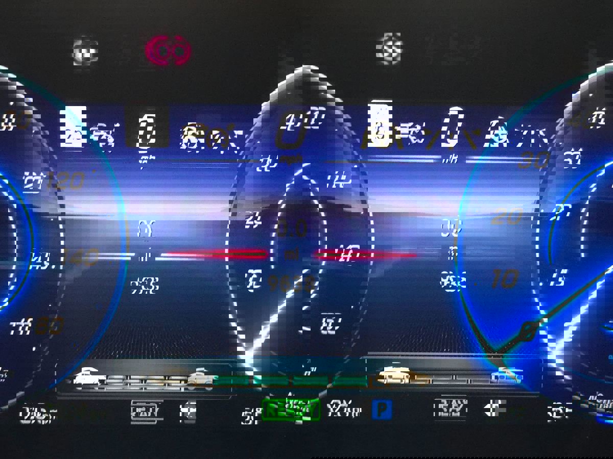 Used 2023 Mercedes-Benz EQE 500 4MATIC SUV image 32