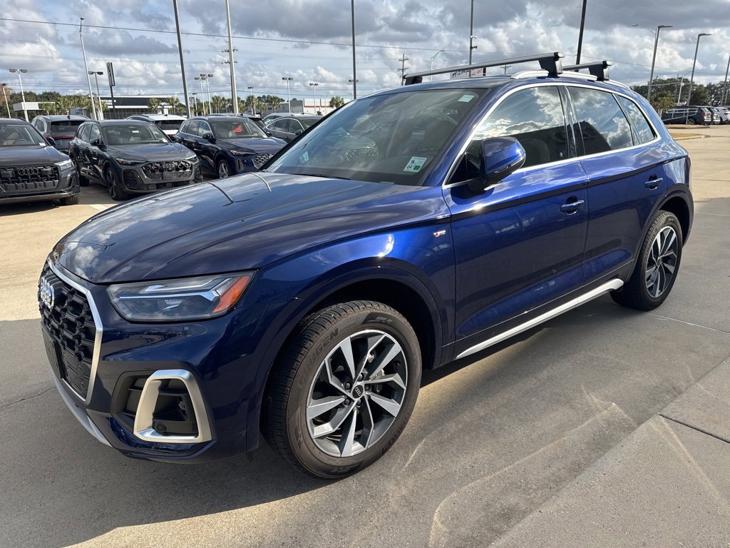 Used 2023 Audi Q5 2.0T Premium w/ Convenience Package image 5