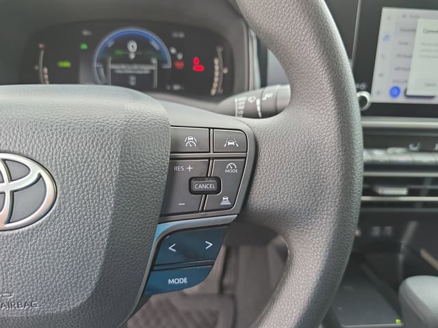 Used 2026 Toyota Camry LE w/ Convenience Package image 17