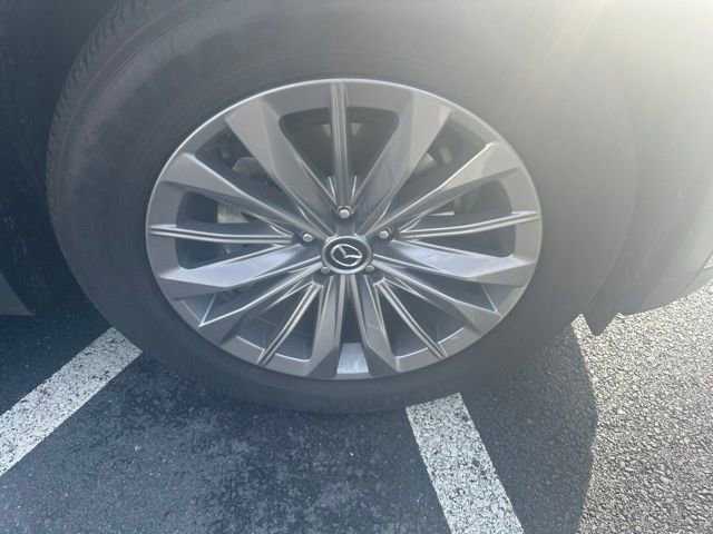 Certified 2024 MAZDA CX-90 3.3 Turbo w/ Preferred Plus AWD/4WD image 5