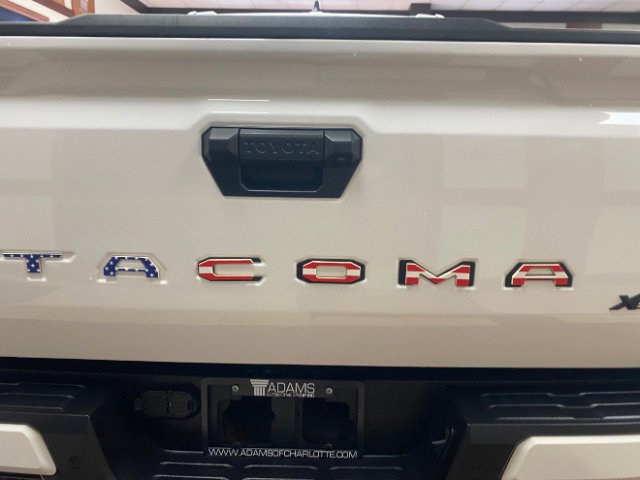 Used 2024 Toyota Tacoma TRD Sport w/ TRD Sport Upgrade Package image 31