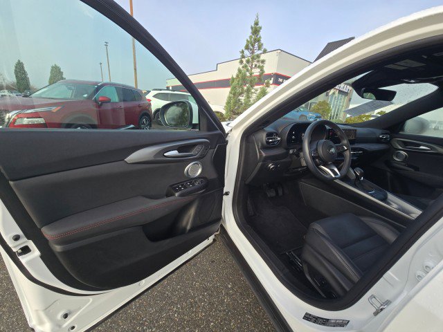 Used 2024 Dodge Hornet GT Plus w/ Tech Pack Plus w/o Parking image 22