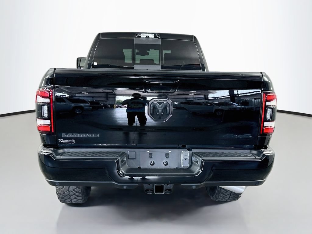 Used 2023 RAM 2500 Laramie w/ Night Edition AWD/4WD image 6