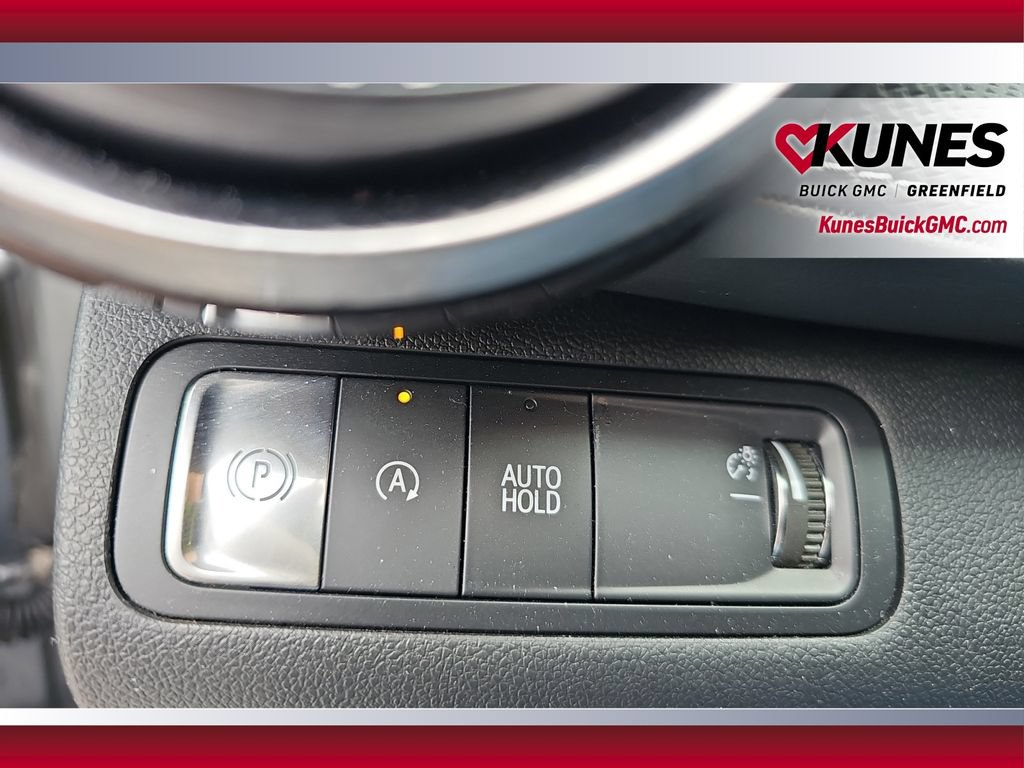 Used 2025 Chevrolet Equinox LT FWD image 26