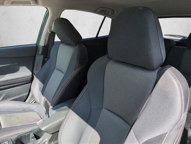 Used 2019 Subaru Crosstrek 2.0i Premium w/ Eyesight System image 10