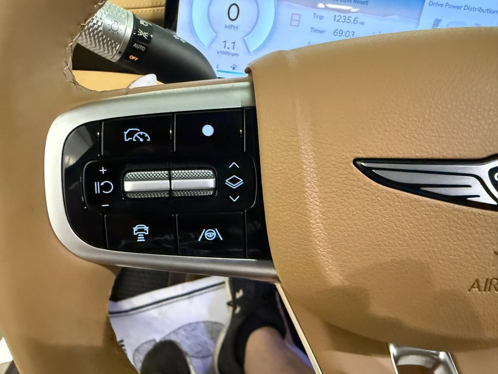 Certified 2025 Genesis G80 2.5T AWD/4WD image 34