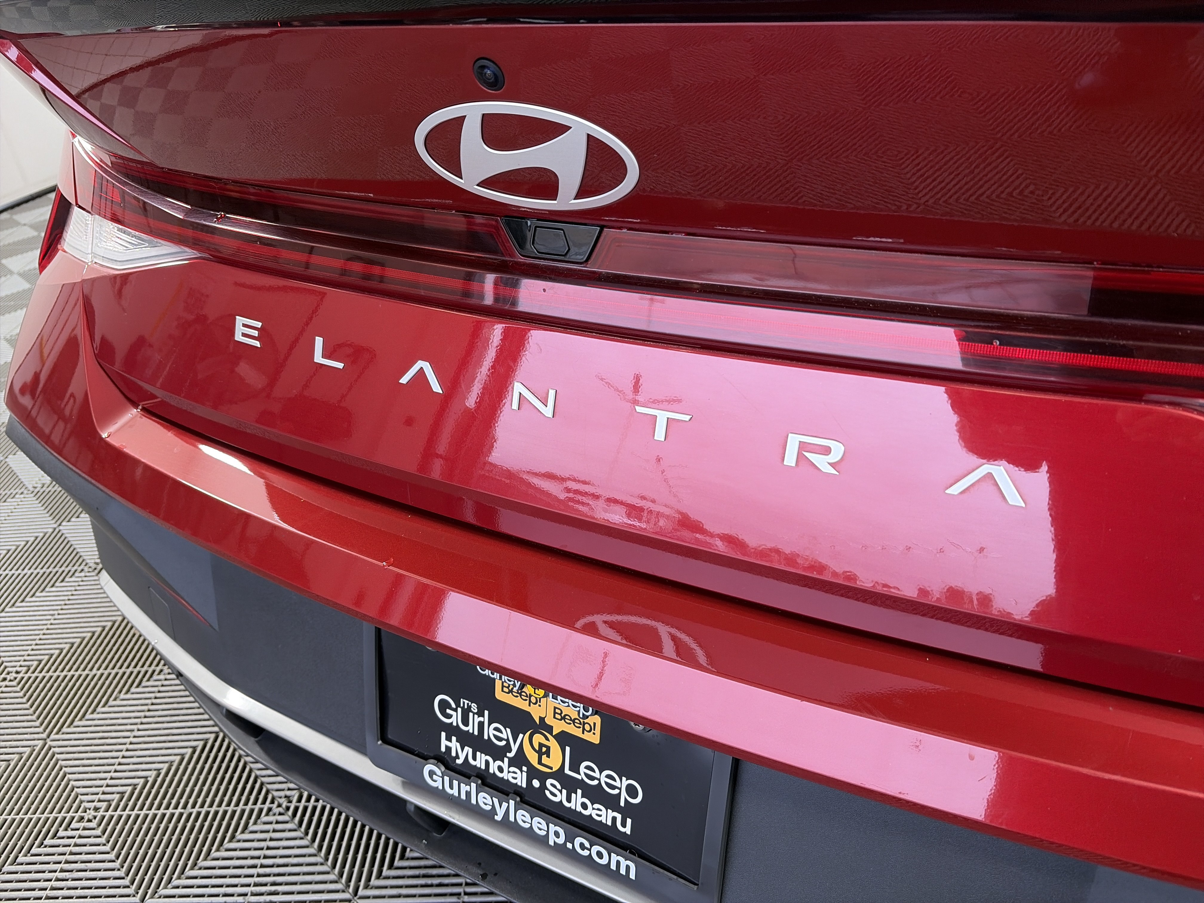 Used 2025 Hyundai Elantra SEL FWD image 16