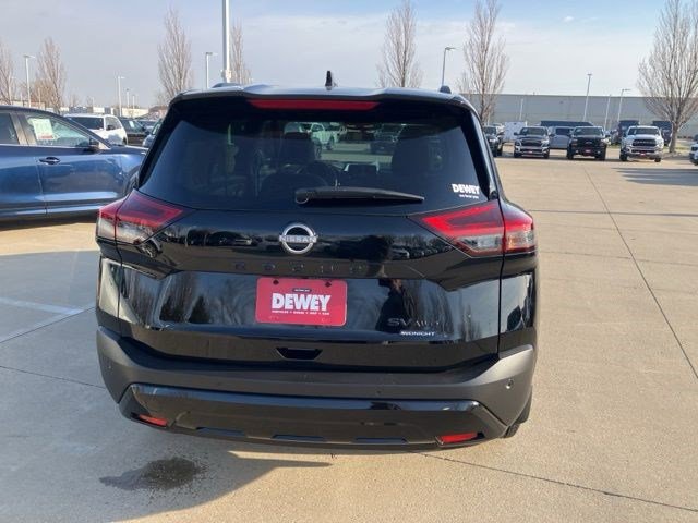 Used 2023 Nissan Rogue SV w/ SV Premium B Package image 7