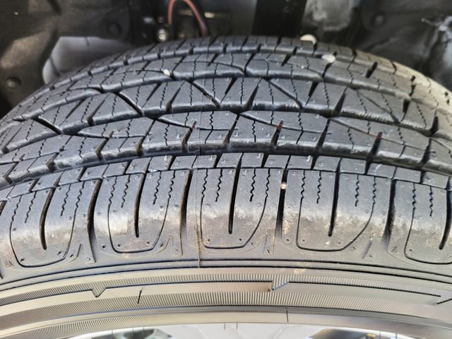 Used 2025 Toyota RAV4 XLE w/ Convenience Package image 9