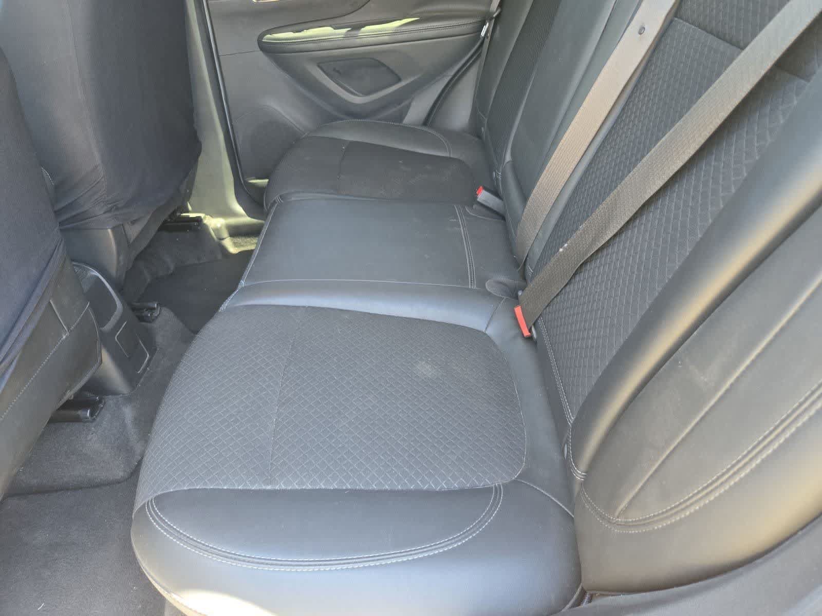 Used 2017 Buick Encore Preferred FWD image 17