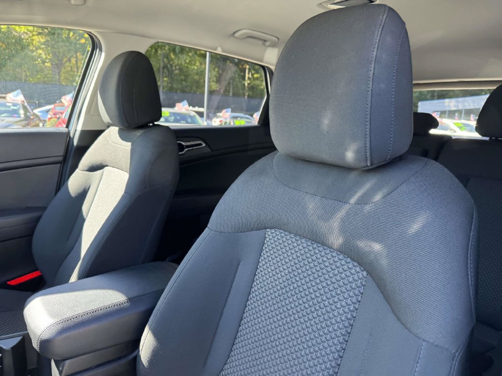 Used 2024 Kia Sportage EX AWD/4WD image 26