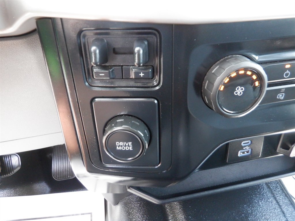 Used 2023 Ford F150 XL RWD image 17