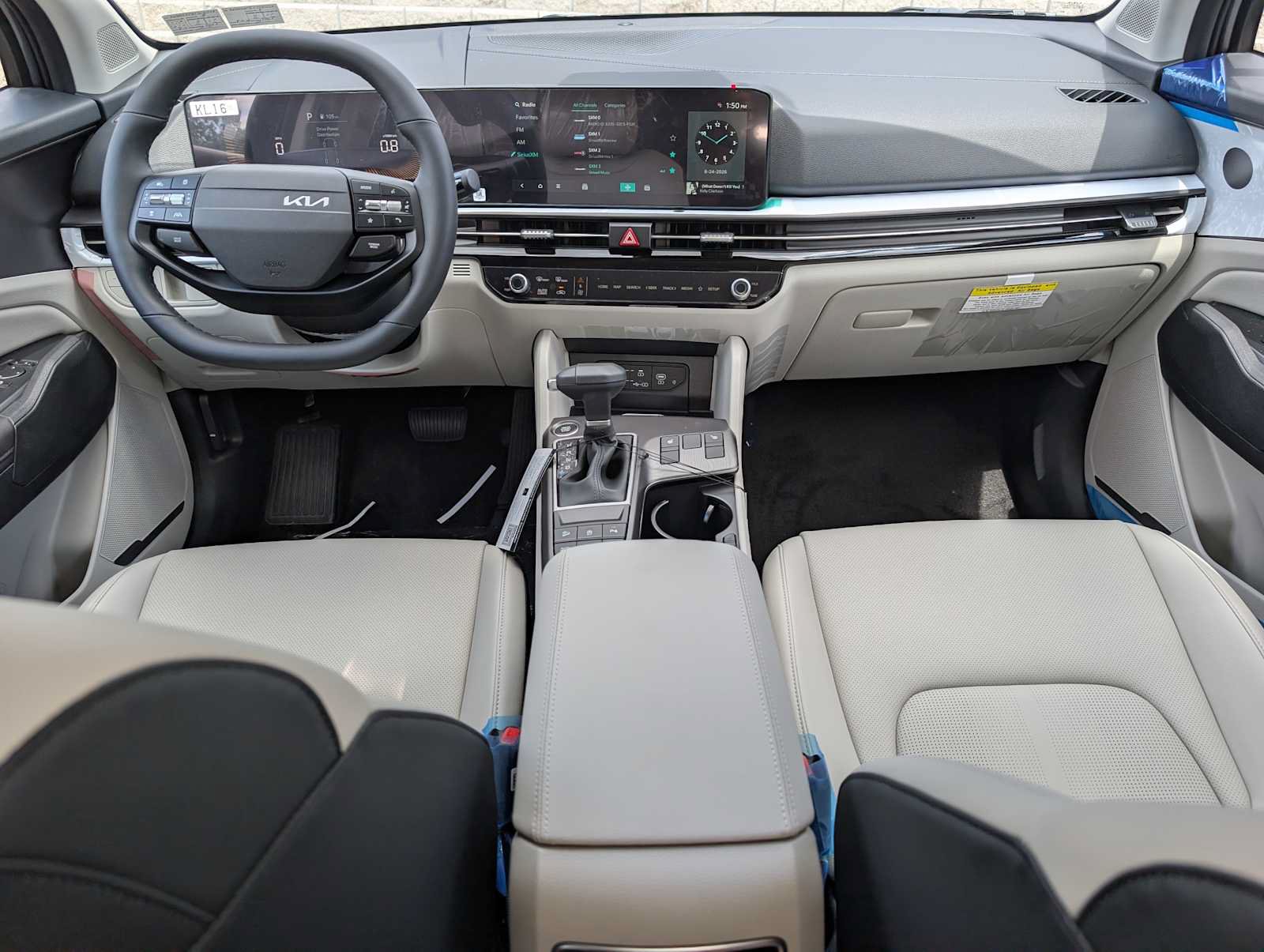 New 2026 Kia Sportage EX AWD/4WD image 12