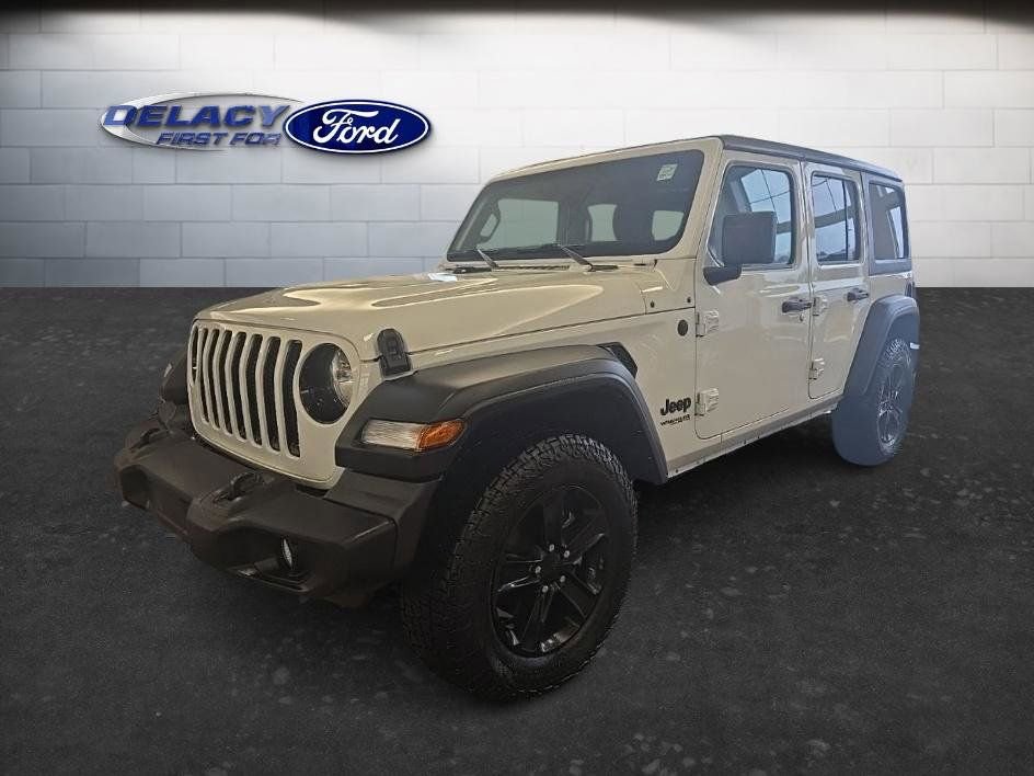 Used 2022 Jeep Wrangler Unlimited Sport image 1
