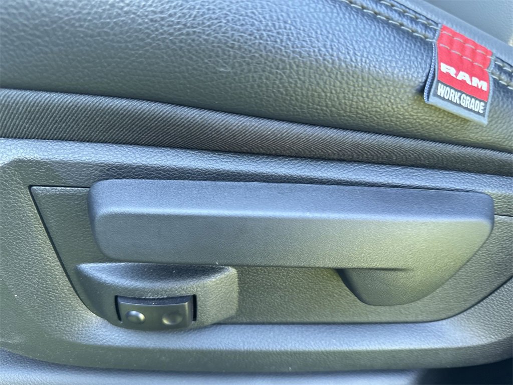 New 2026 RAM 3500 Tradesman image 18