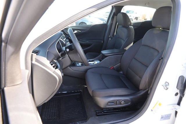Used 2024 Chevrolet Malibu LT image 8